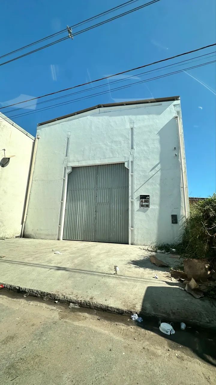 Alugo galpão novo a poucos m2 da via expressa  - Foto 2