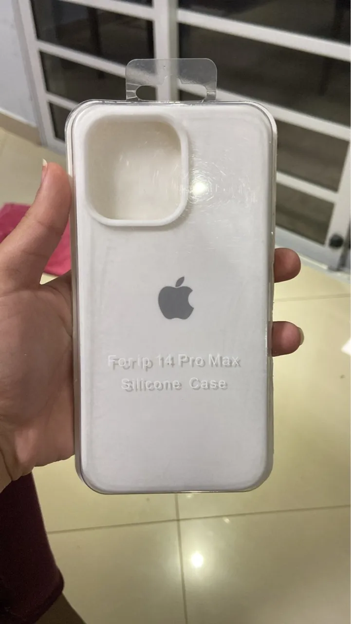 Capinha de Silicone para iPhone 14 Pro Max