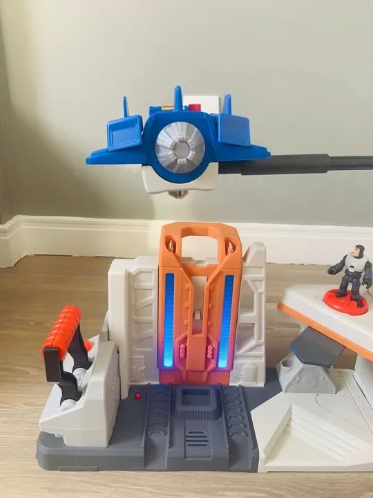 Imaginext  layset Disney Pixar Lightyear - Comando Estelar Mattel - Foto 5