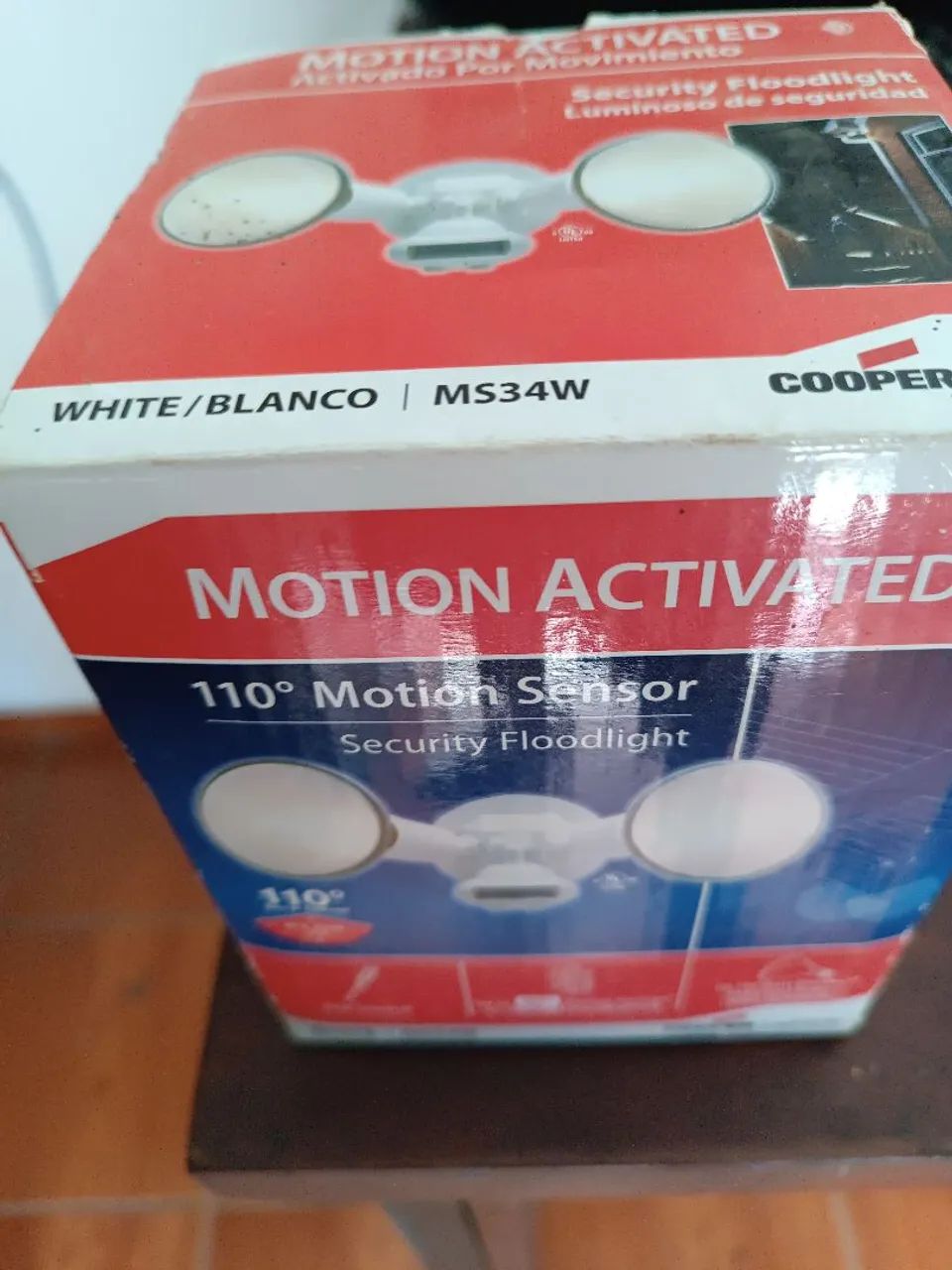 Luz de segurança com sensor de movimento totalmente regulável 2 spots - Foto 3