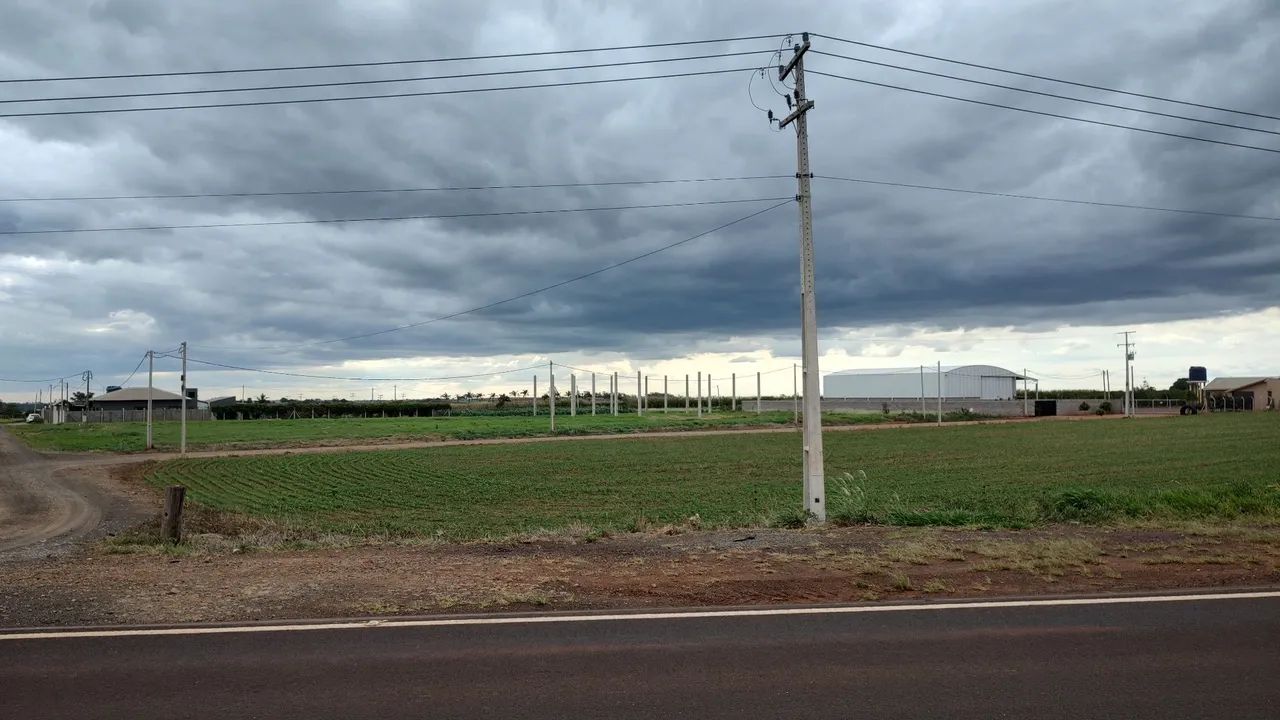 <br>Lotes de 1.000m² por R$ 120.000,00<br>Lotes de 1.300m²  por R$ 150.000,00