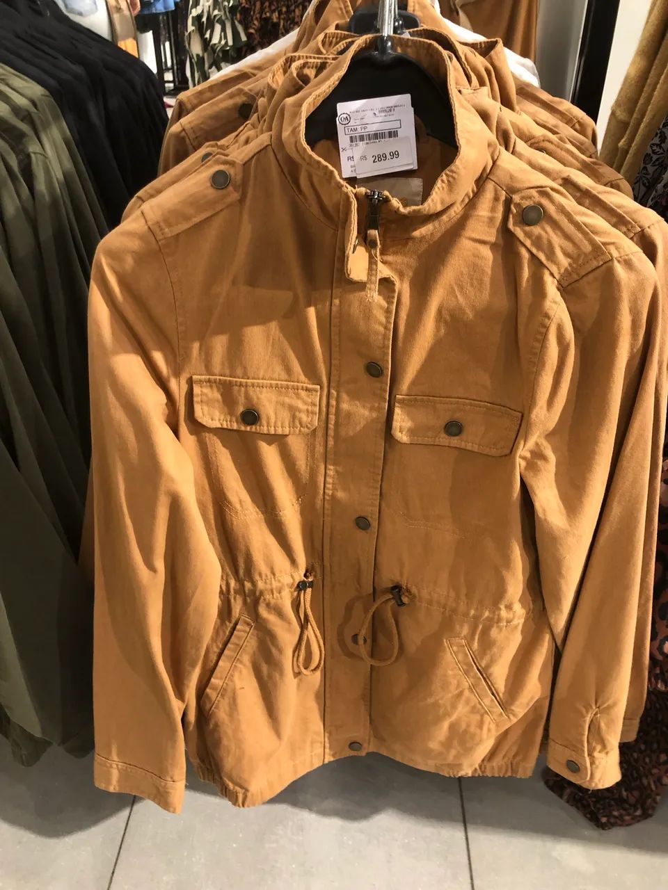 Parka tamanho P, nova, com etiqueta. - Foto 2