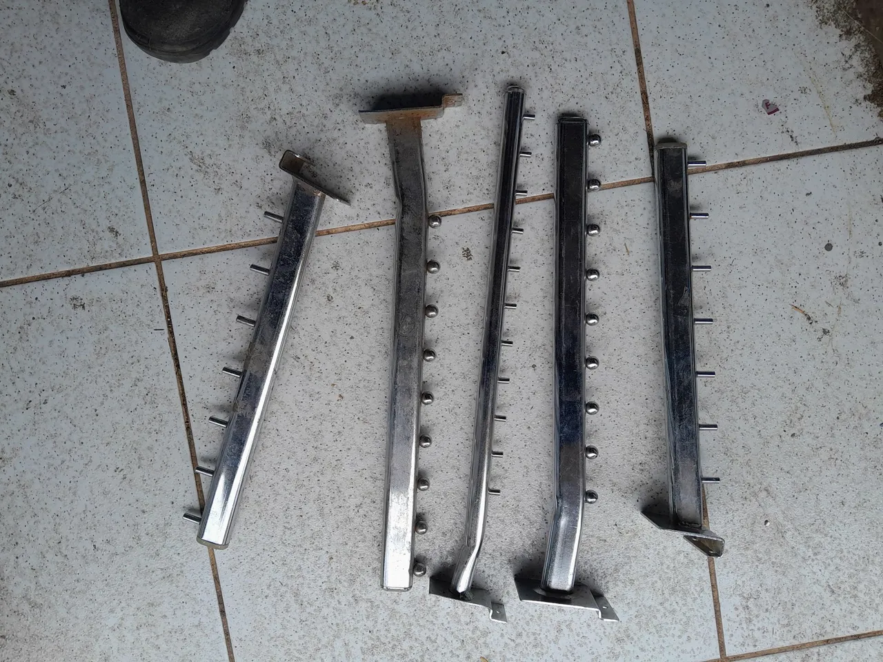 Suportes para roupas/cabides de aço cromado
