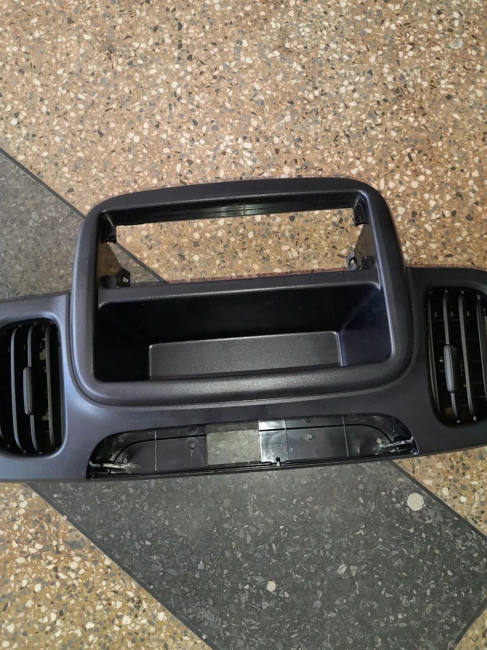 Moldura painel FIAT MOBI  - Foto 3