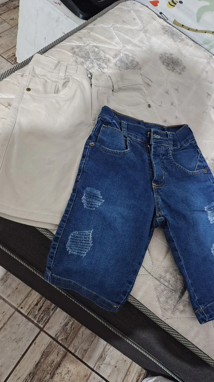 Shorts e Bermudas Infantis - Jeans e Sarja