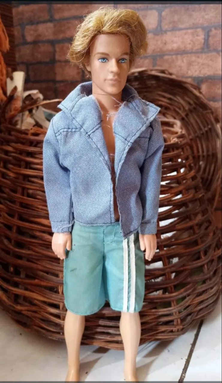 Boneco Ken antigo