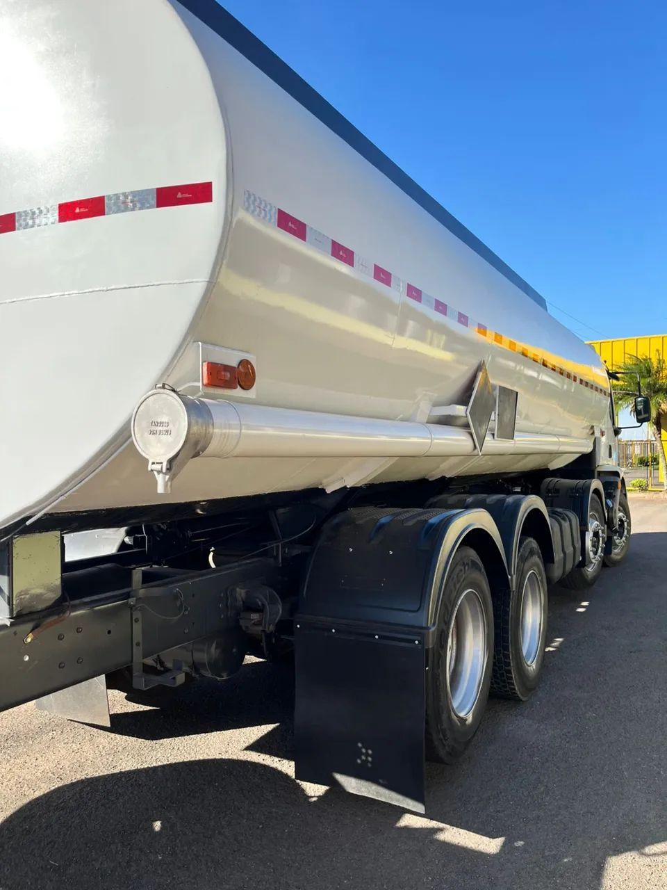 Volvo VM 270 Bitruck  - Foto 7