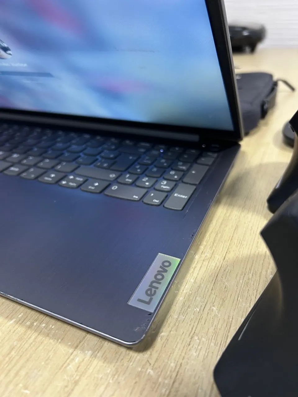 Notebook Lenovo Ultrafino IdeaPad 3 Ryzen 7 5700U 8GB 256GB SSD Windows 11 - Foto 3