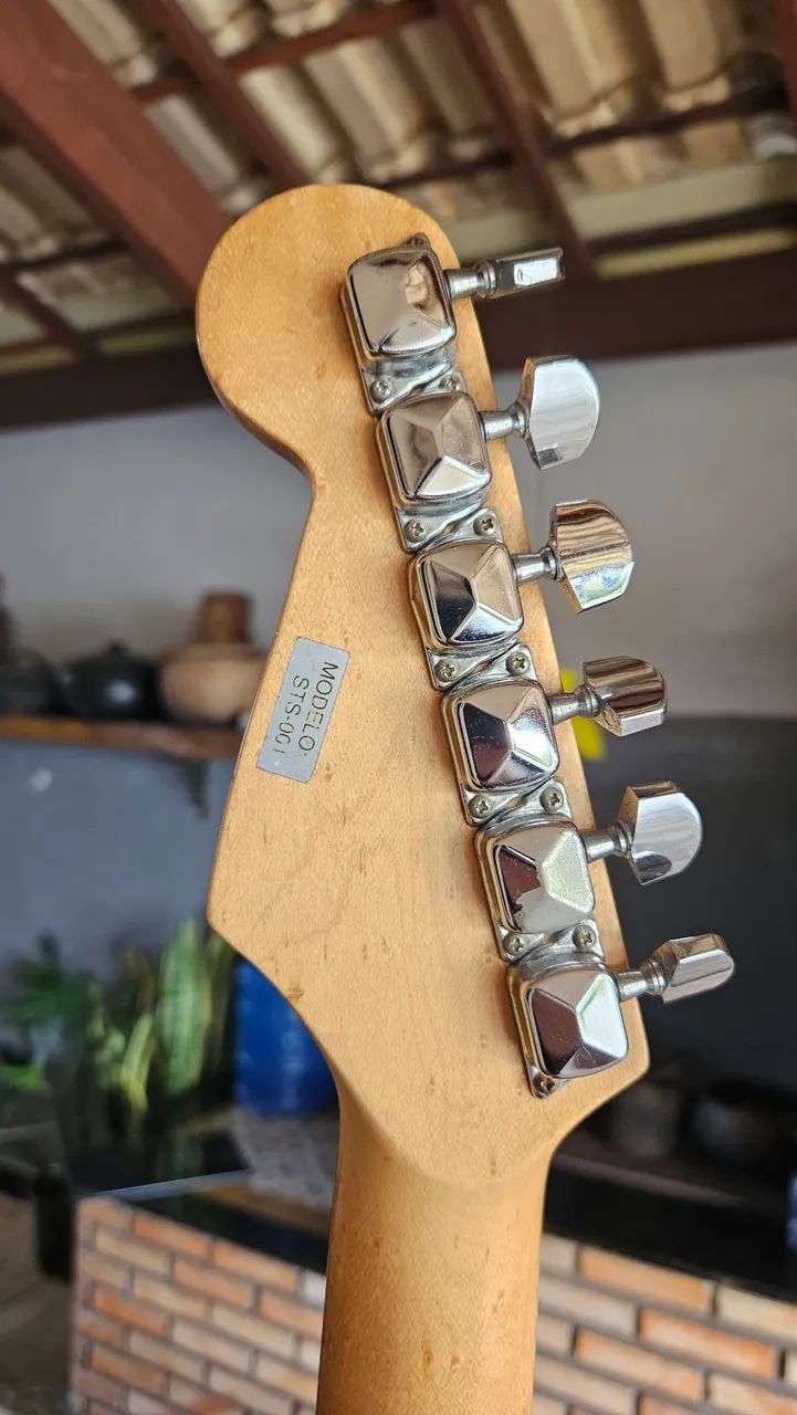 Guitarra Stratocaster SSS - Foto 5