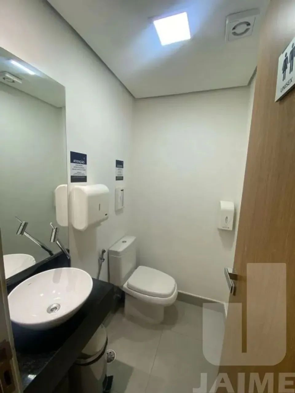 Conjunto comercial com 4 salas e 4 vagas - Foto 5