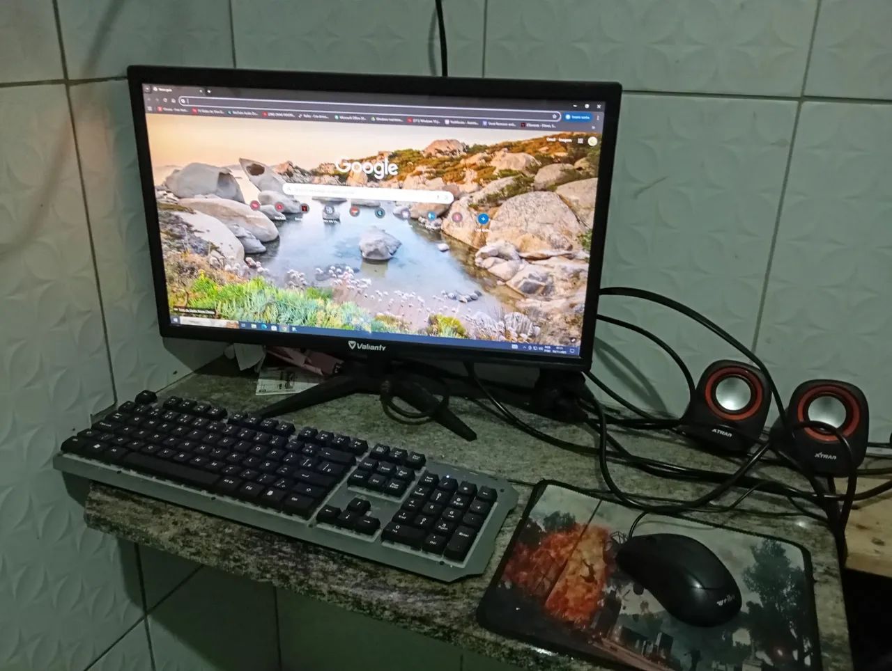 COMPUTER WITH 2ND-GENERATION I3 PROCESSOR + 21-INCH MONITOR64286209253121120