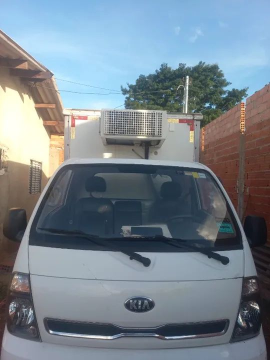 Vendo esse caminhão Kia bongo  - Foto 2
