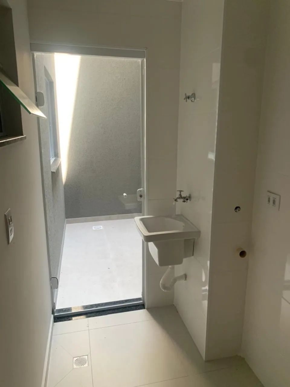 Apartamento recém reformado, com 2 quartos - Foto 4