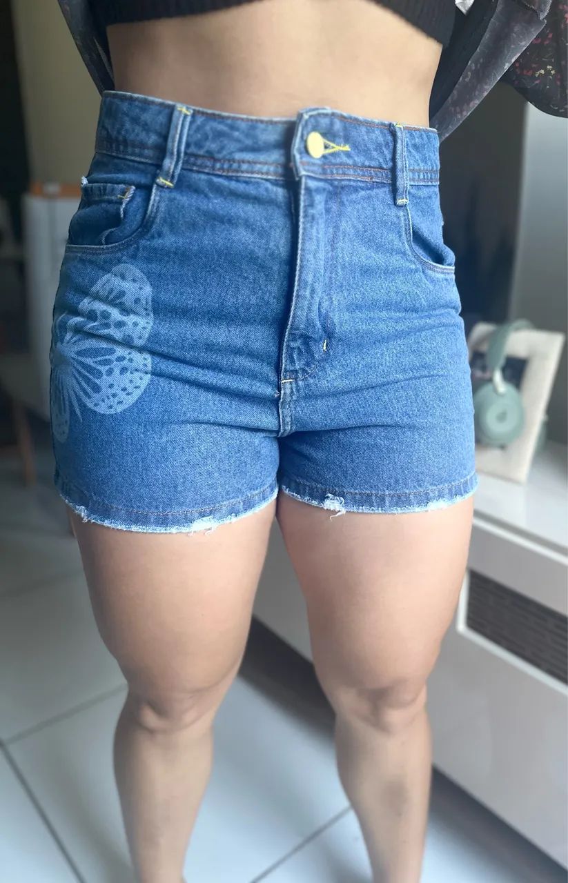 Short Jeans