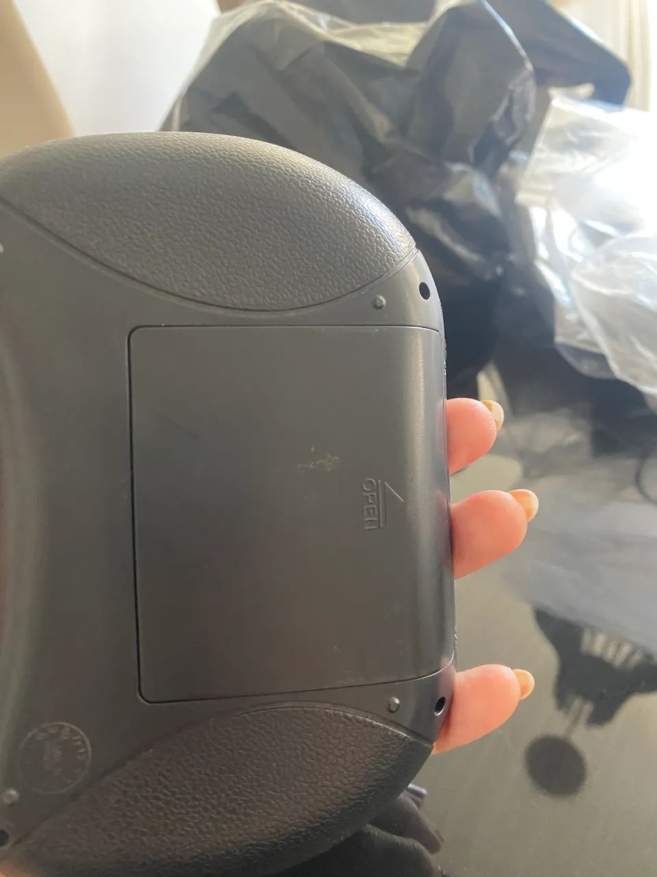 Mini Teclado Portátil Sem Fio com Luz de Fundo e Touchpad Integrado  - Foto 3