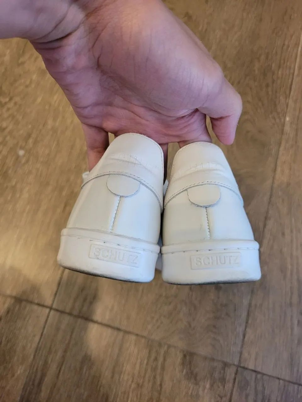 Tênis branco casual - Conforto e estilo para o dia a dia - Foto 4