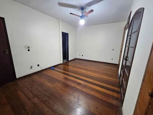 Casa com 4 dormitórios à venda, 413 m² por R$ 690.000,00 - São Lourenço - Niterói/RJ - Foto 2
