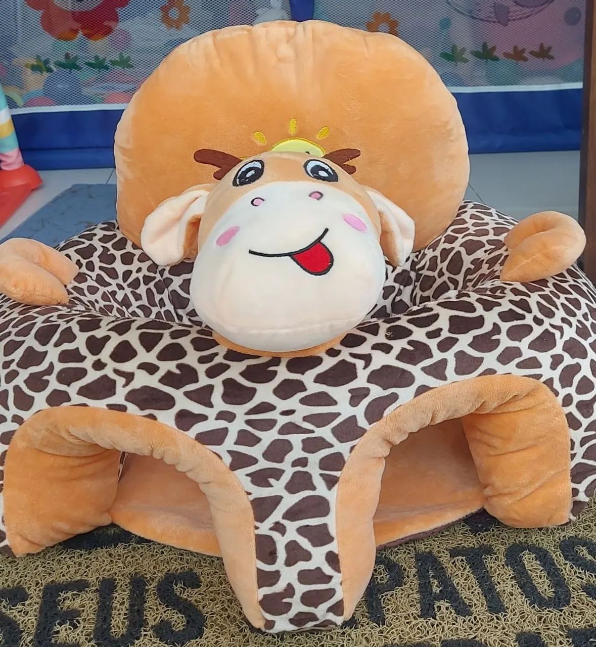 BABY SEATING CHAIR