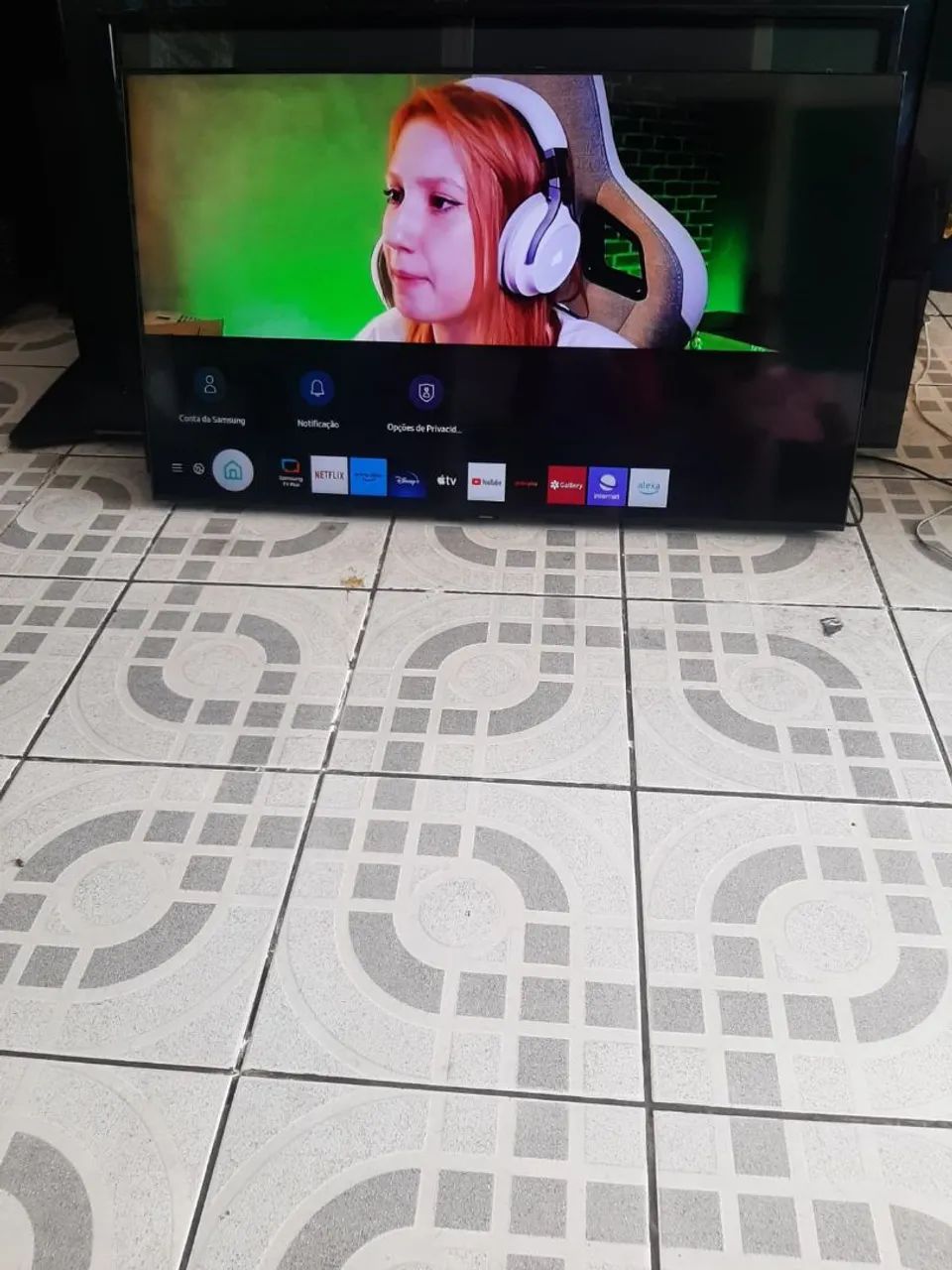 Vendo smartv Samsung 50 polegadas 4k com comando de voz e xbox R$ 1800,00 - Foto 5