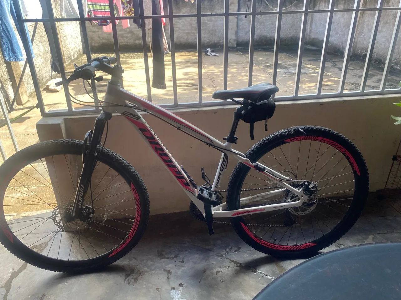 Bicicleta Aro 29 com Marchas - Foto 3