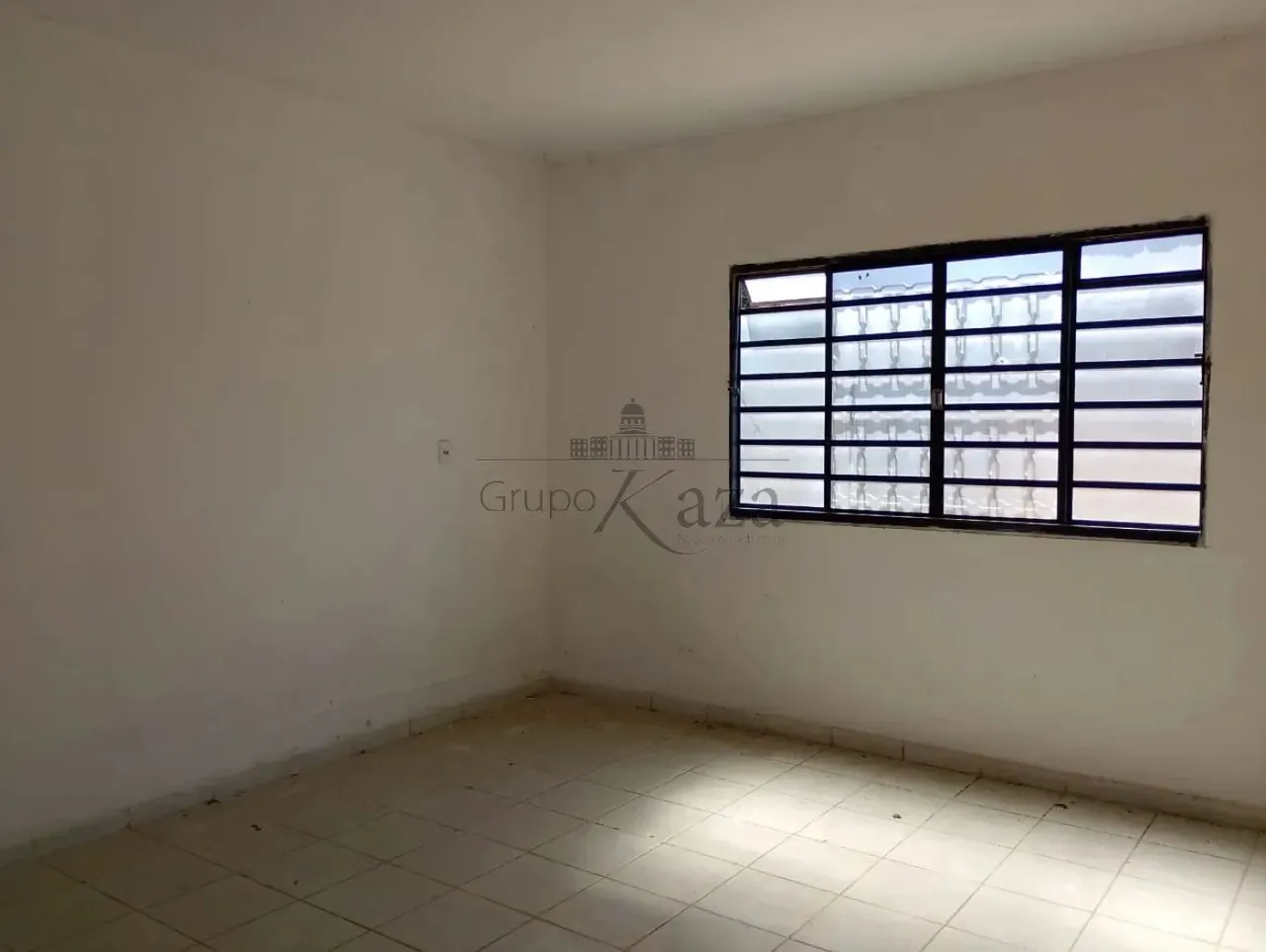 Oportunidade - Casa Sobrado - Jardim Torrão de Ouro - 8 Dormitórios - 250m².