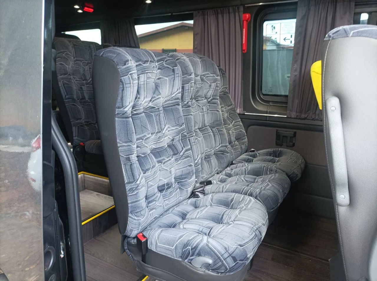 Venda ou aluguel Sprinter,2.2 ,2024,18 lugares , - Foto 5