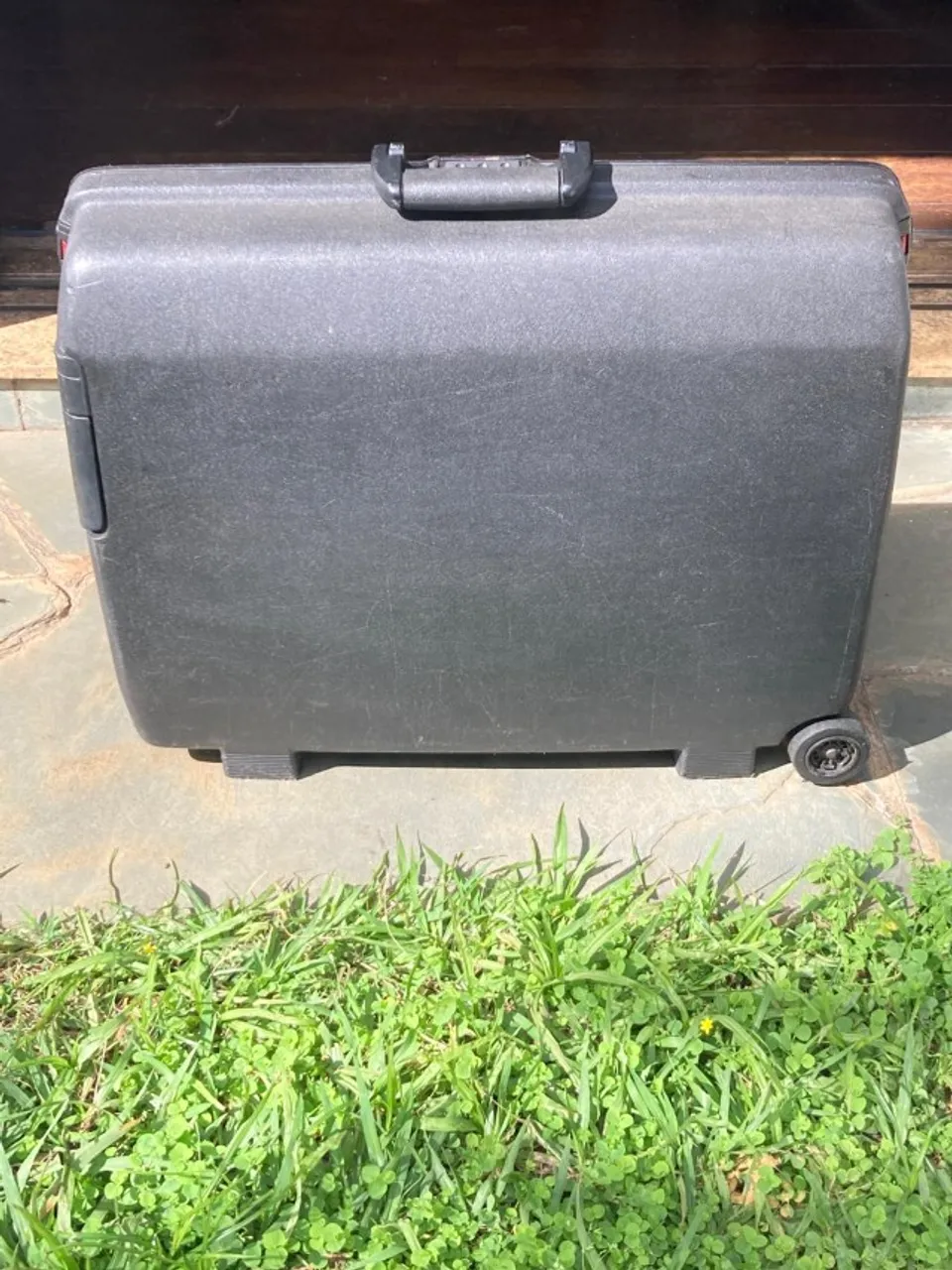 Mala Samsonite de polipropileno - Preta - Tamanho Médio