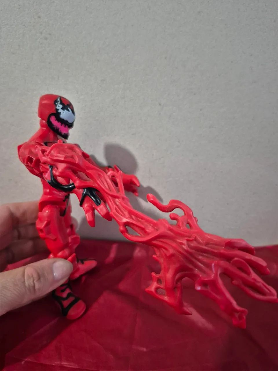 Boneco Marvel Super Hero Mashers Carnage Figure - Foto 4