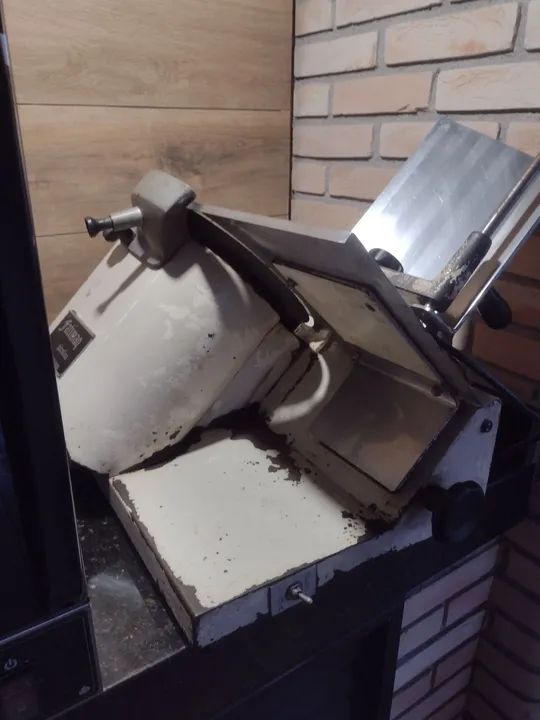 Máquina de Cortar Frios Industrial - Foto 3