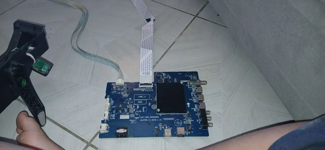 Placa de televisão  - Foto 2