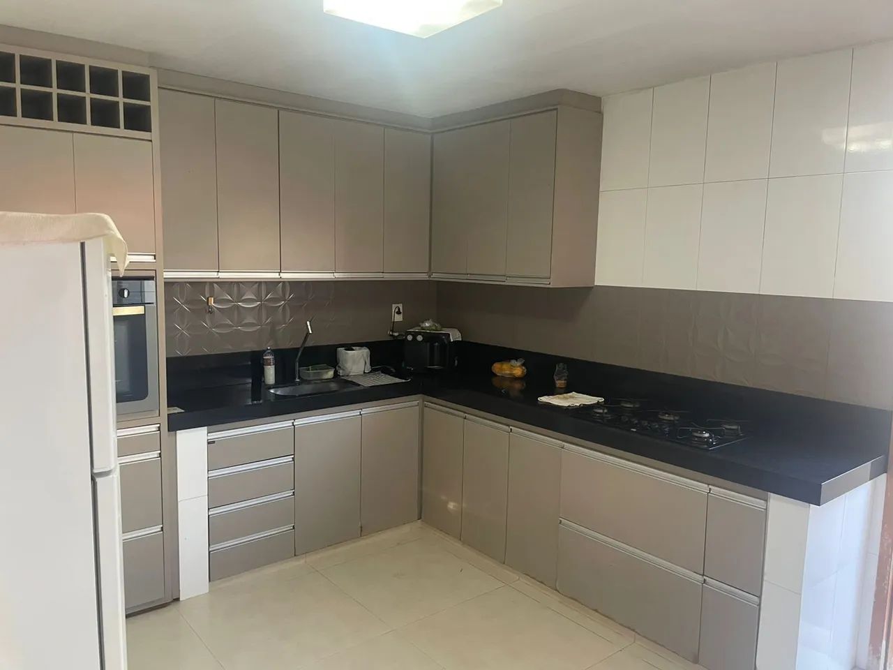 Casa e Sobrado no Centro - Foto 4