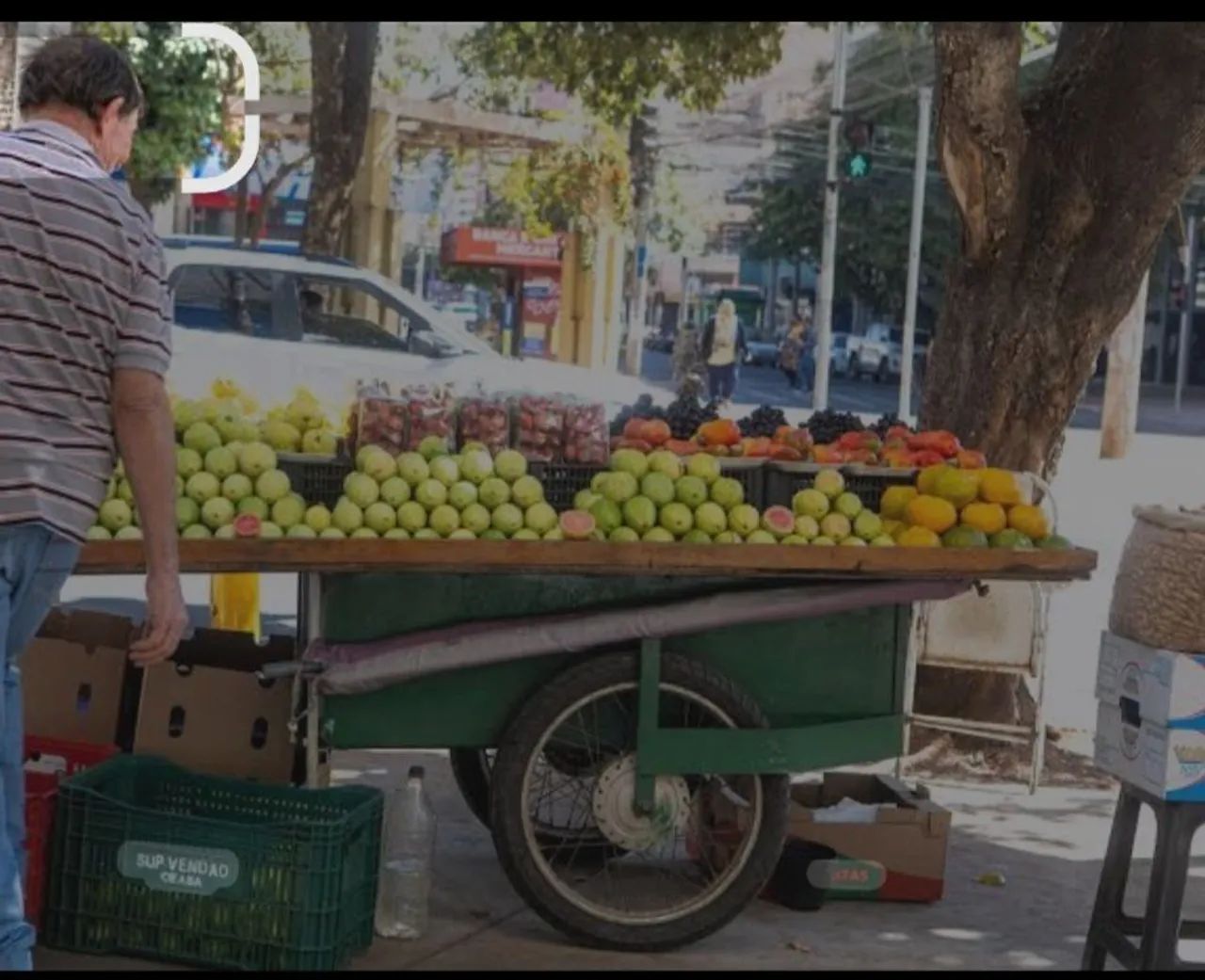 Vendo esse ponto  comercial  na avenida Goiás c a rua 4 - Foto 3