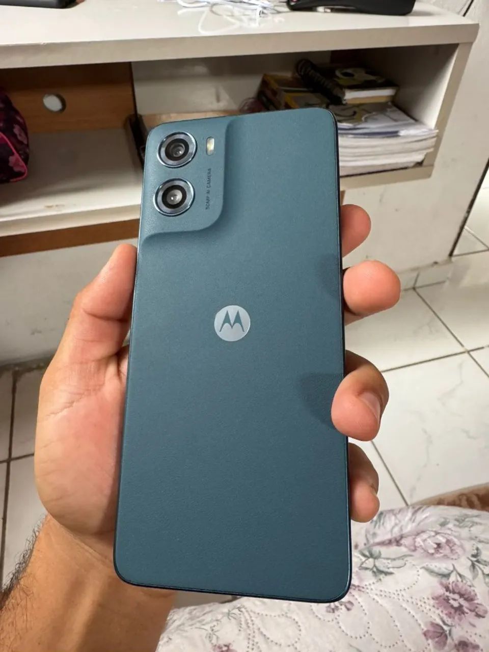 Celular novo Moto g06 carregador e documento - Foto 2
