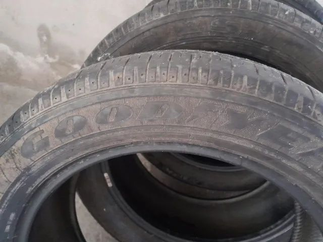 Pneu P225 / 55R18 Goodyear - Foto 6