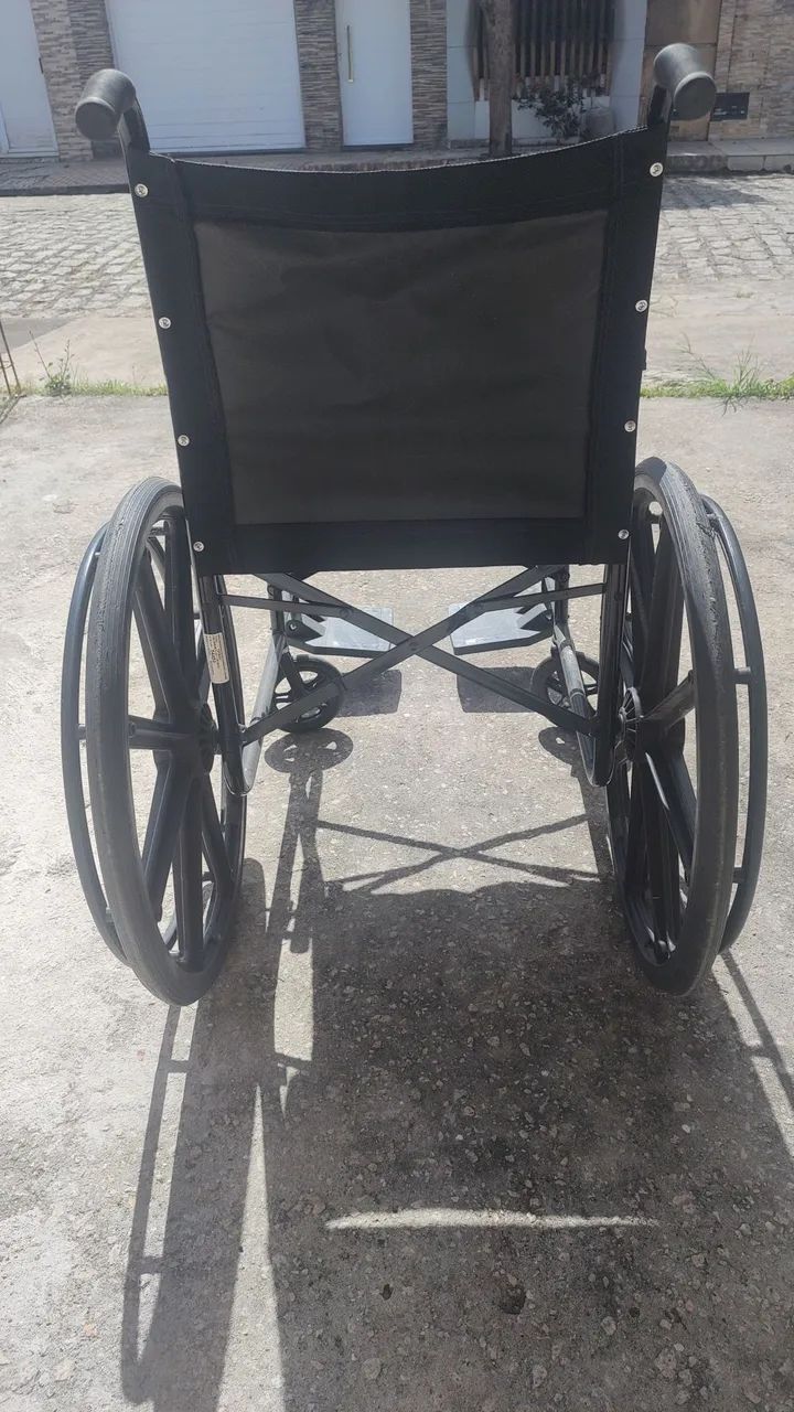 Cadeira de rodas  - Foto 3