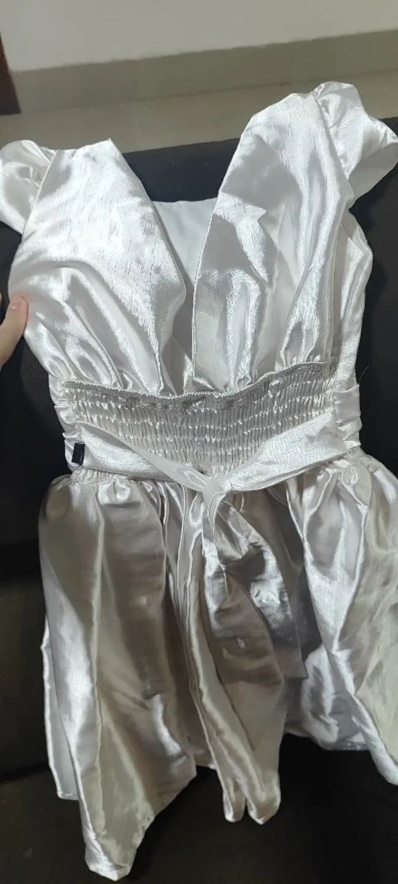 Vestido infantil branco cetim  - Foto 5
