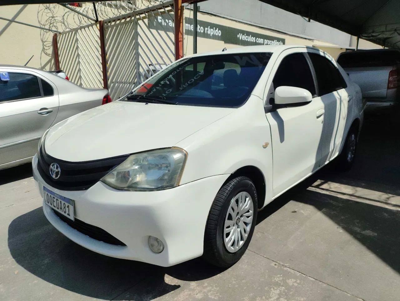 Toyota Etios ETIOS XS SEDAN1.5 FLEX 16V 4P MEC. 2014