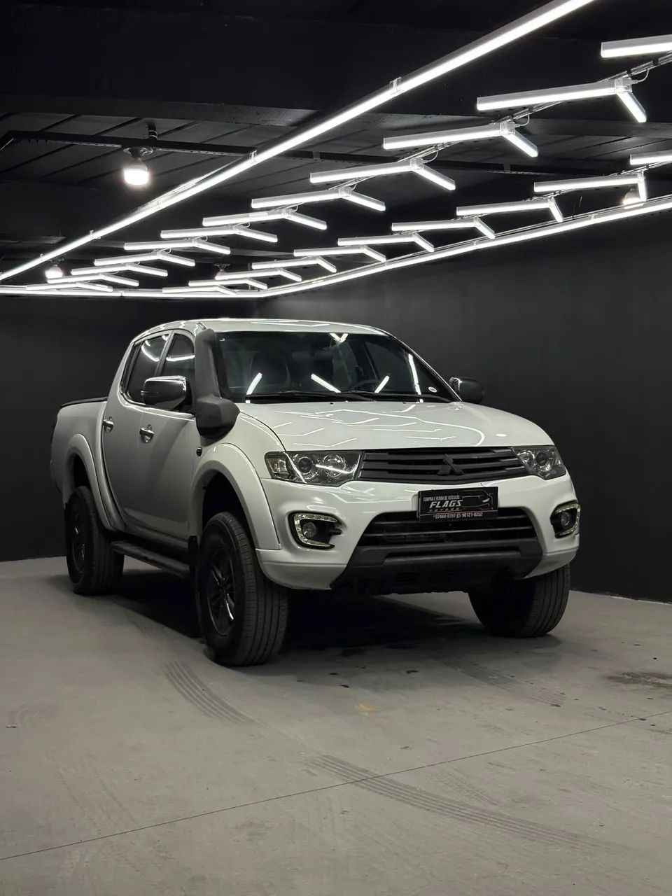 Mitsubishi L200 EVOLUTION 3.2 4X4 TB INT. DIESEL 2016