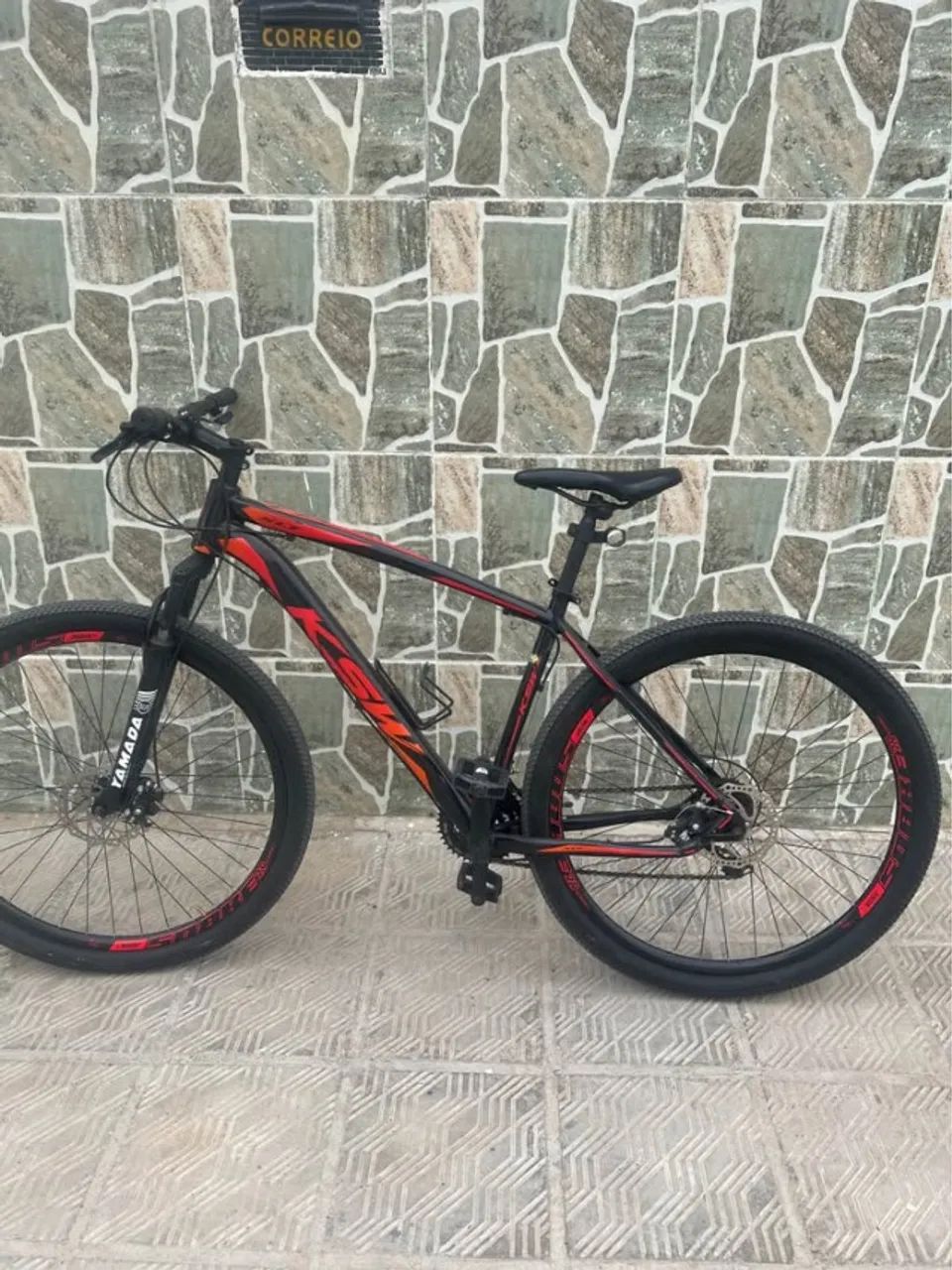 BICICLETA