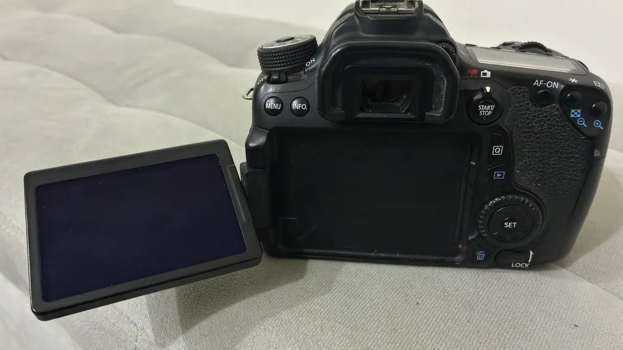Câmera fotográfica 70D - Foto 3