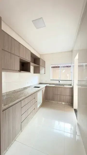 Casa 3 marias 3 quartos 1 suíte