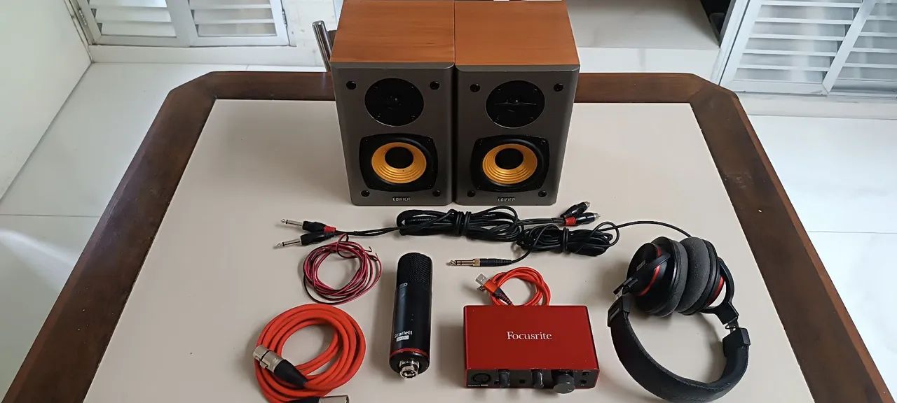 INTERFACE DE ÁUDIO SCARLETT STUDIO / EDIFIER / AKG - Foto 4