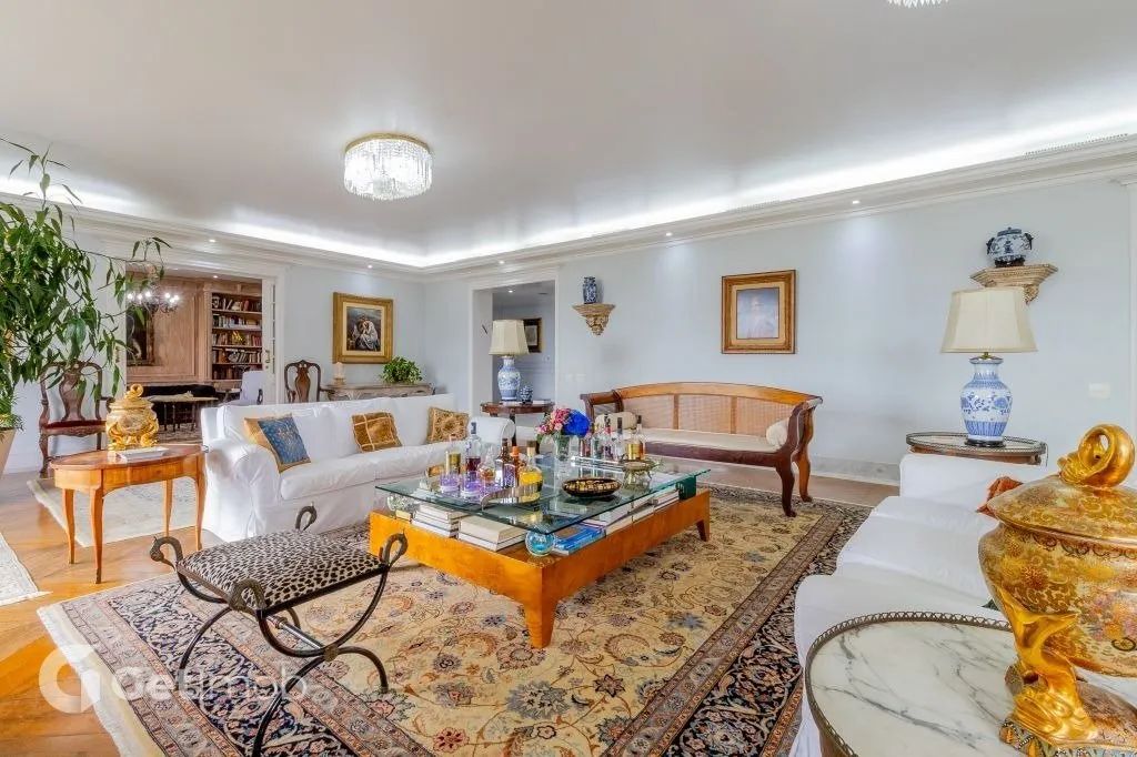 Apartamento à venda em Cerqueira César, SP