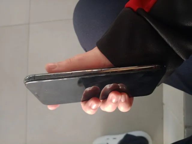 iPhone x 64 gb com acessórios,PRA HOJE! - Foto 4