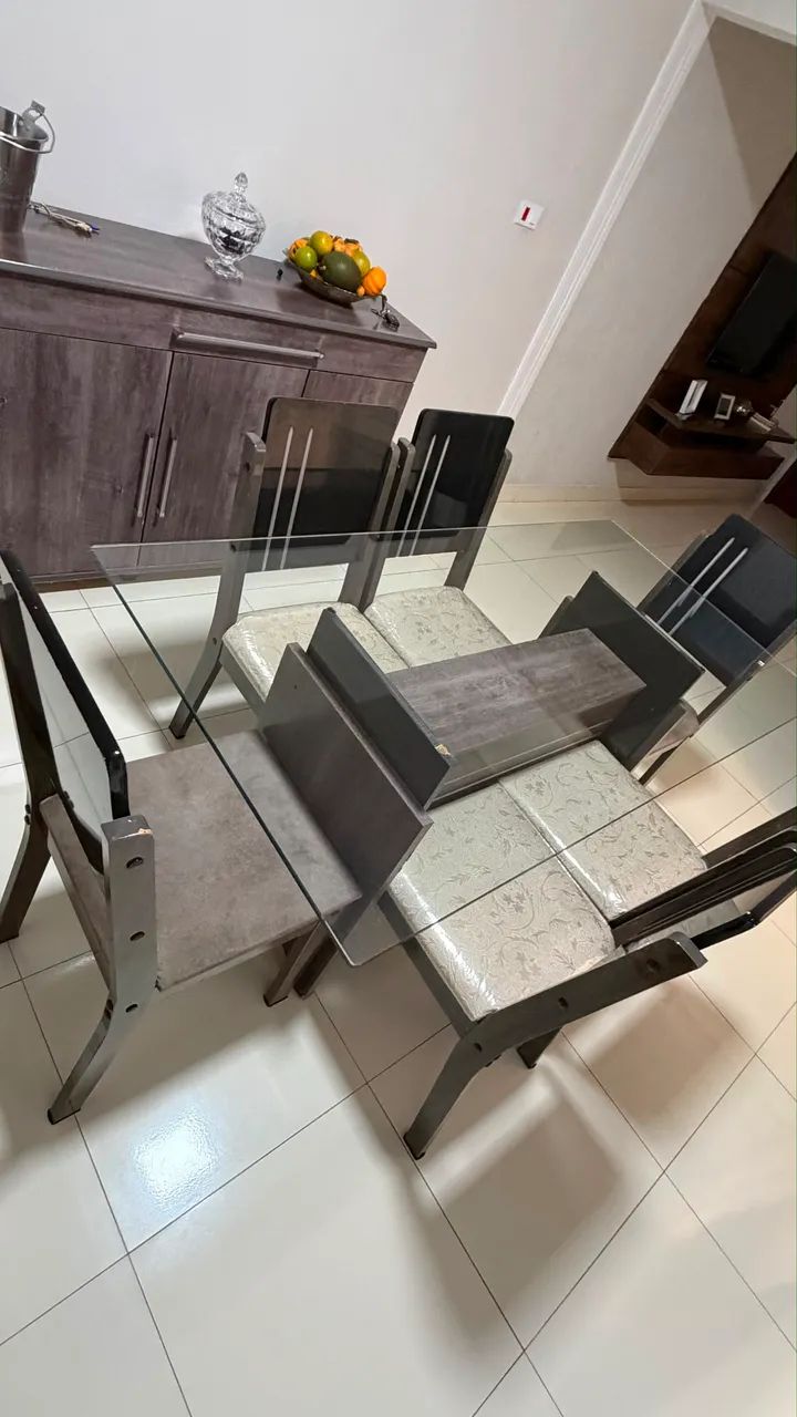 MESA 6 CADEIRAS + APARADOR - Foto 5