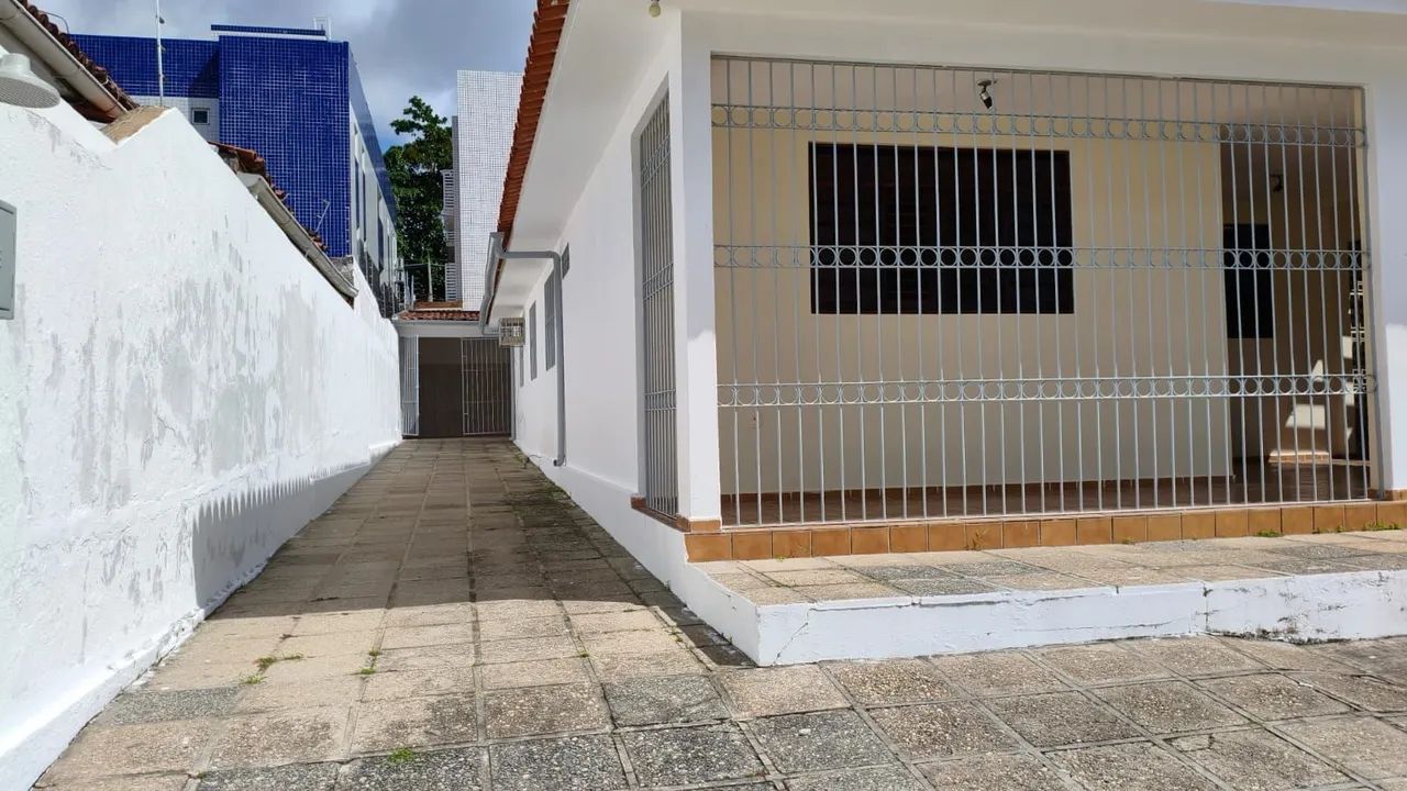 Excelente casa Nos Bancários  - Foto 4