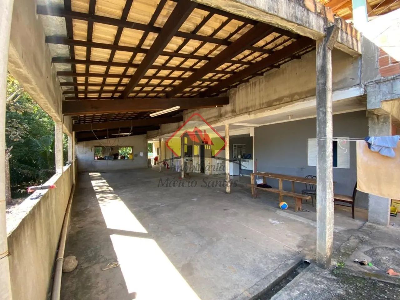 Oportunidade de compra: Chácara com 3 casas num terreno de 1.250m2 - Foto 3