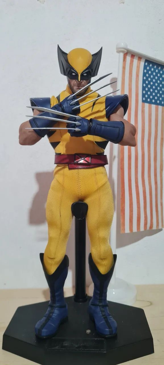 Wolverine Sideshow = Hot toys Head Hugh Jackman 1/6