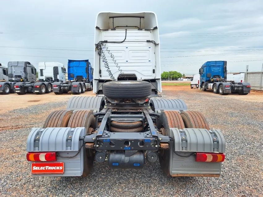 MB Axor 2544S ano 2021 Suspensão de mola. - Foto 5