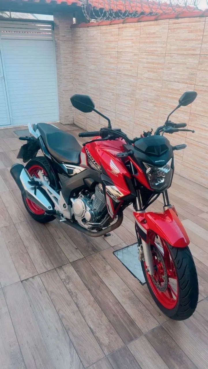 Moto nova